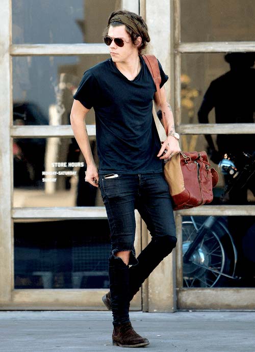 تیپ مشکی پسرانه